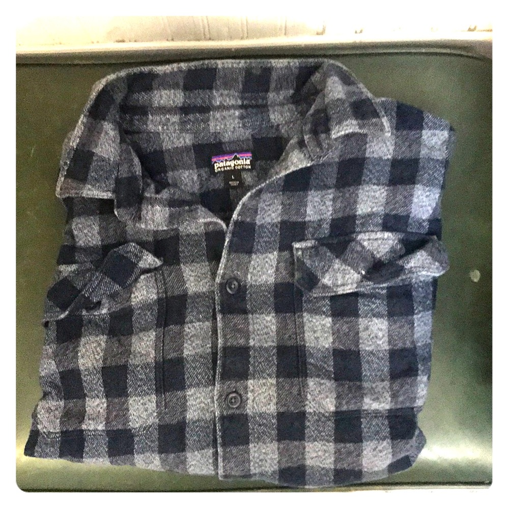 Men’s Patagonia flannel